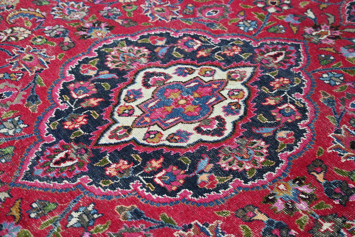 red Large rug 8' 4" x 8' 4"
