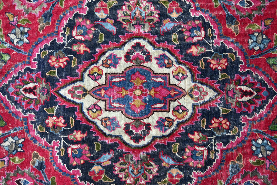 red Large rug 8' 4" x 8' 4"