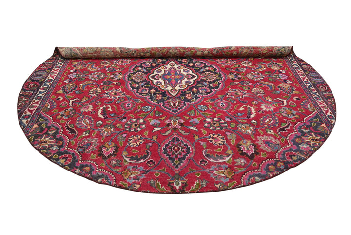 red Large rug 8' 4" x 8' 4"
