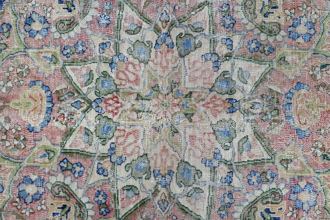 blue Large rug 8' 6" x 8' 6"