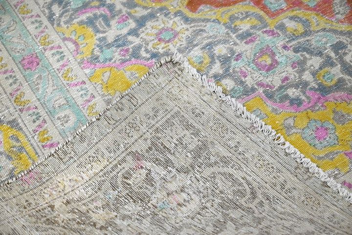 gray Oversized rug 8' 11" x 12' 8"