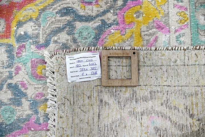 gray Oversized rug 8' 11" x 12' 8"