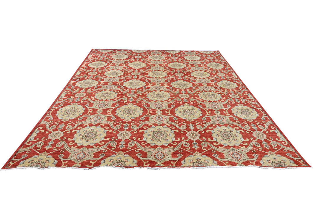 red Oversized rug 8' 10" x 11' 10"