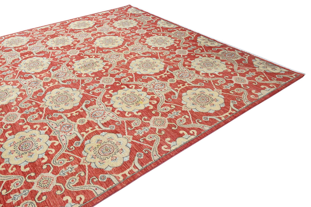 red Oversized rug 8' 10" x 11' 10"