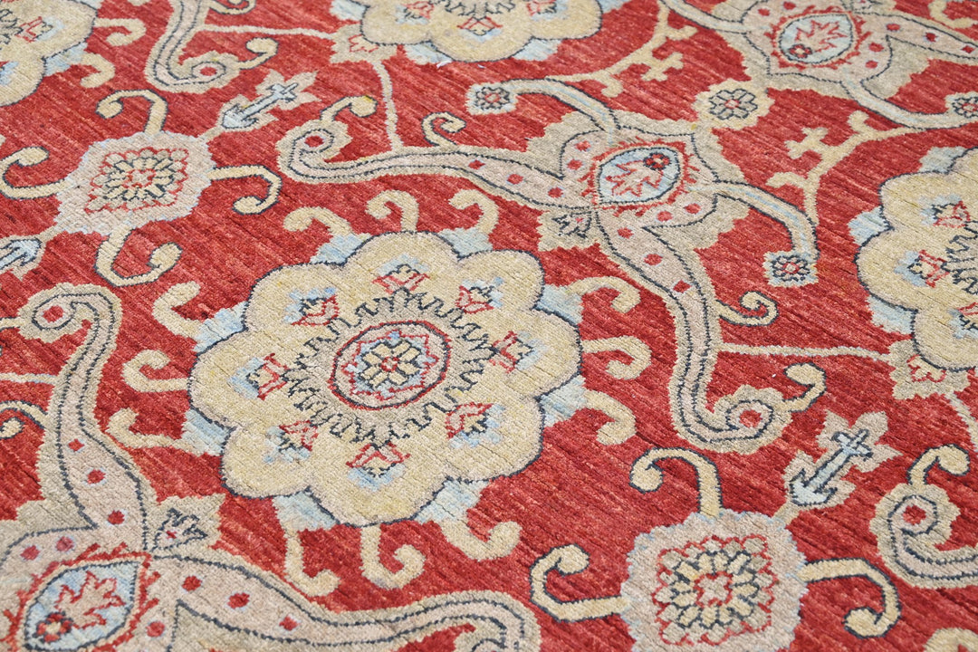red Oversized rug 8' 10" x 11' 10"
