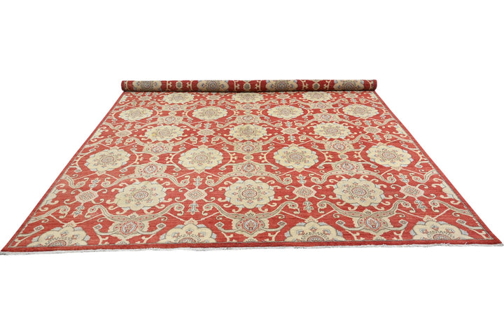 red Oversized rug 8' 10" x 11' 10"