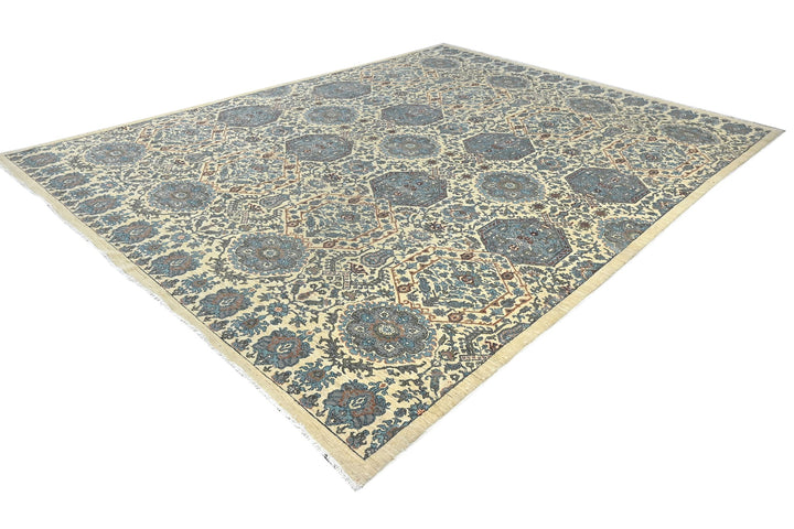 white Oversized rug 8' 11" x 11' 11"