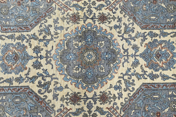 white Oversized rug 8' 11" x 11' 11"
