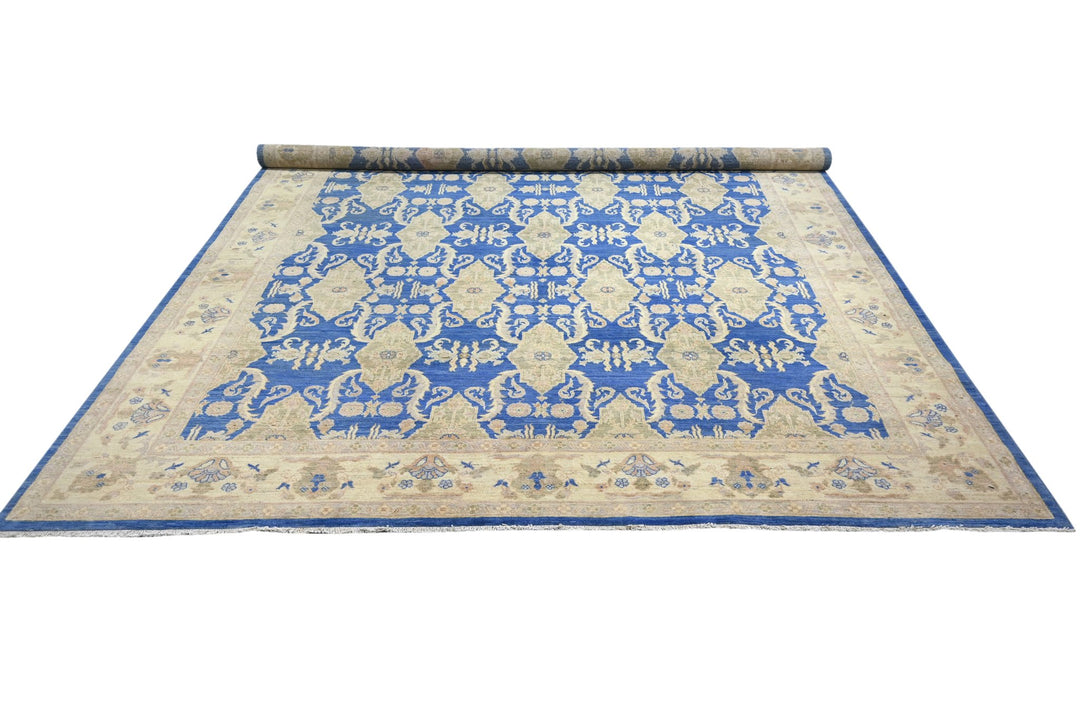 blue Large rug 8' 2" x 9' 10"
