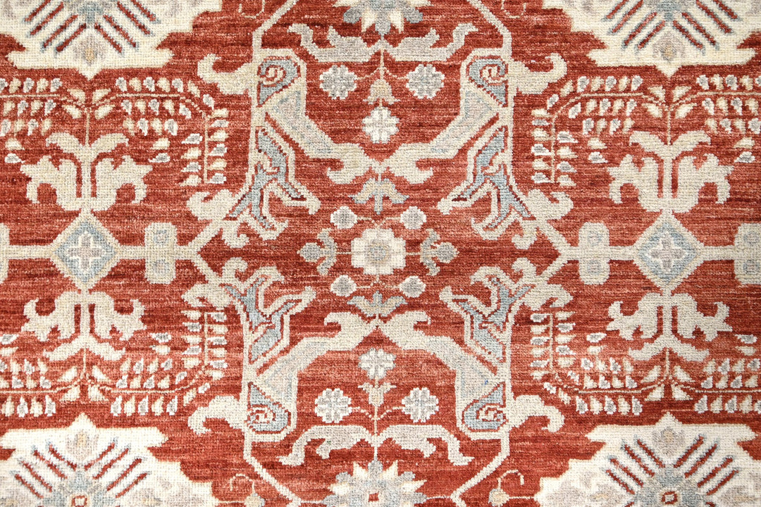 red Oversized rug 8' 10" x 12' 3"