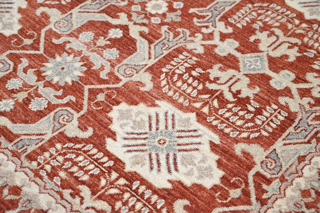red Oversized rug 8' 10" x 12' 3"
