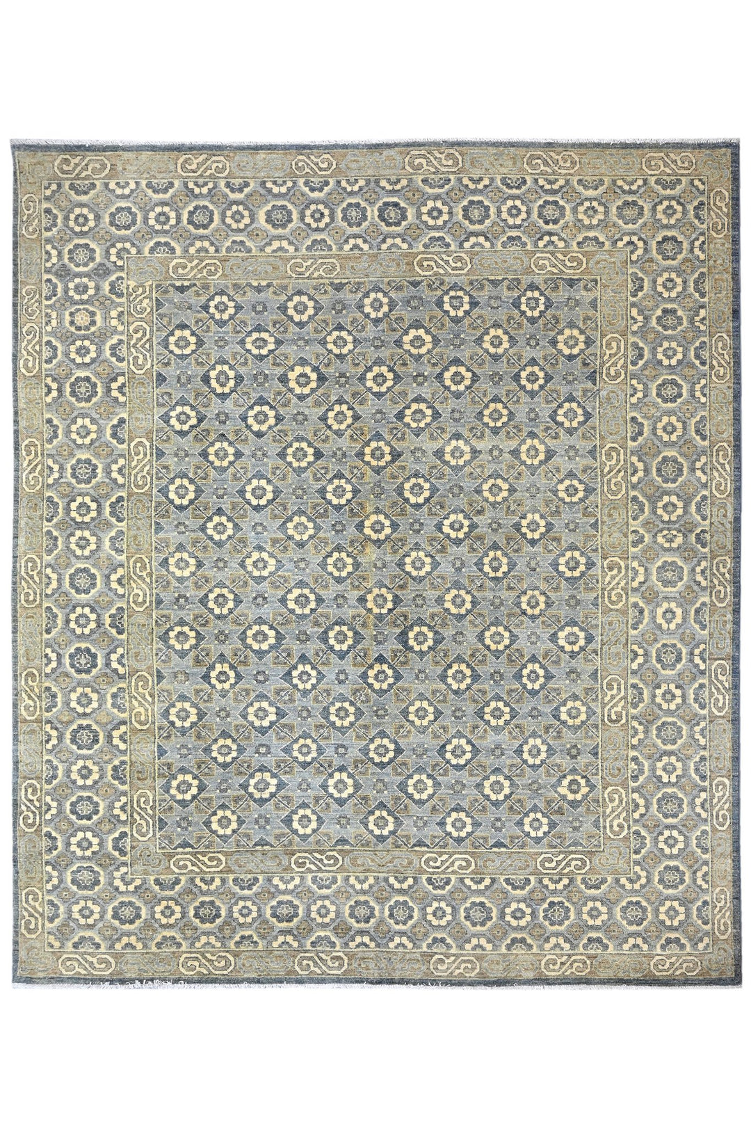 blue Oversized rug 8' 9" x 10' 2"