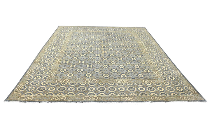 blue Oversized rug 8' 9" x 10' 2"