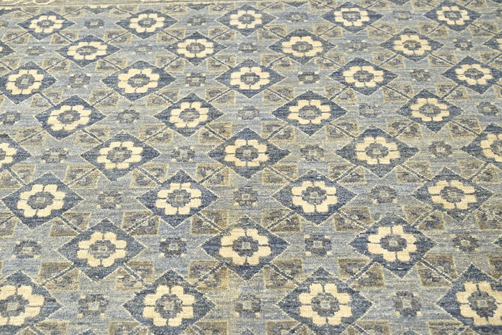 blue Oversized rug 8' 9" x 10' 2"