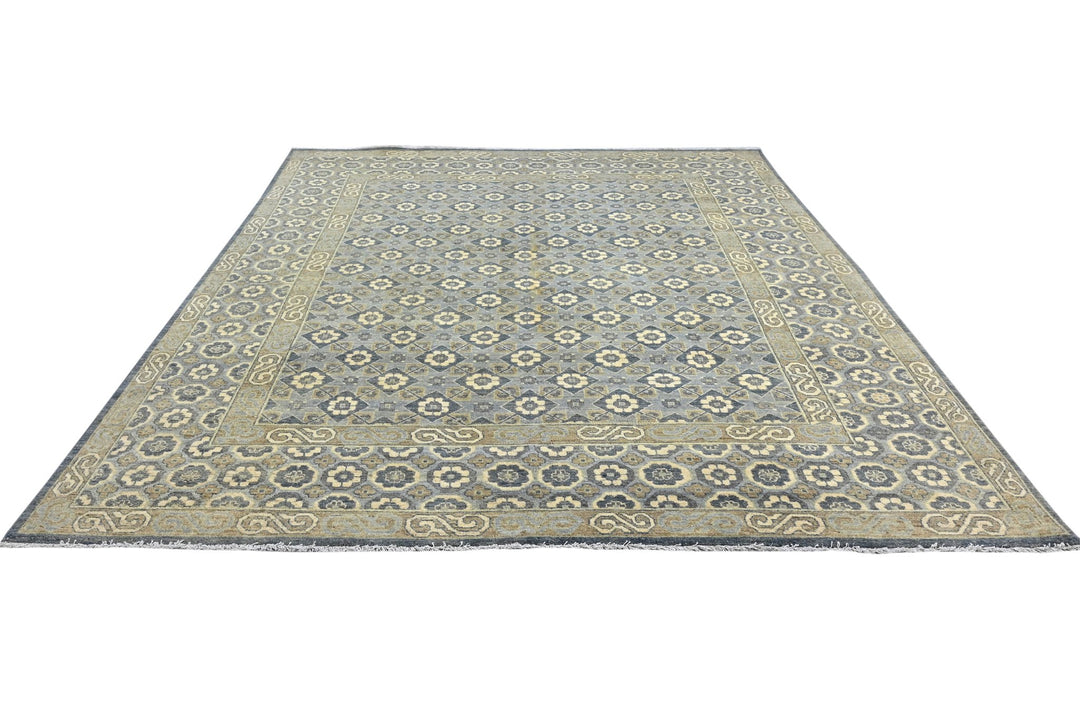blue Oversized rug 8' 9" x 10' 2"