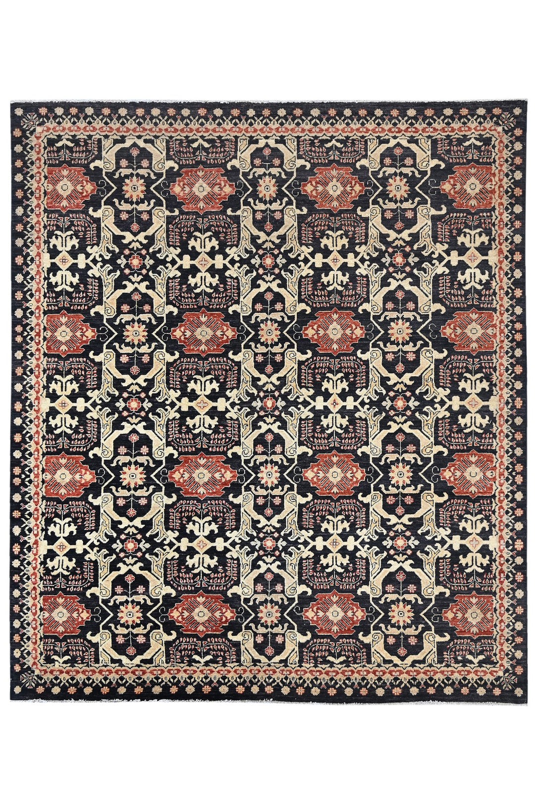 black Large rug 8' 0" x 9' 4"