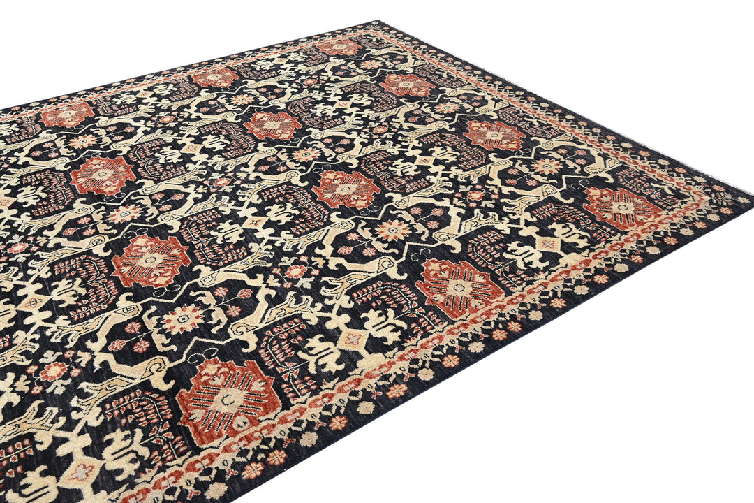 black Large rug 8' 0" x 9' 4"