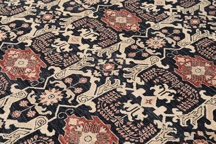 black Large rug 8' 0" x 9' 4"
