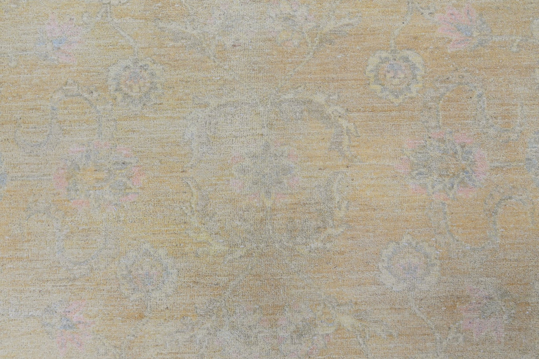brown Oversized rug 9' 10" x 13' 3"