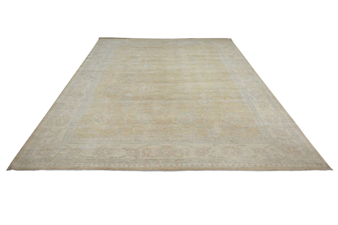 brown Oversized rug 9' 10" x 13' 3"