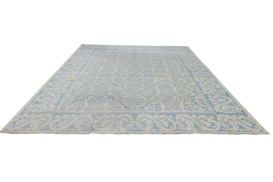 blue Oversized rug 9' 11" x 13' 6"