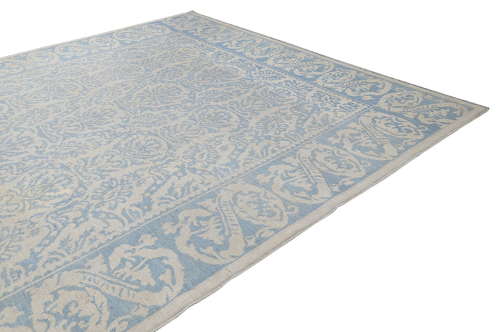 blue Oversized rug 9' 11" x 13' 6"