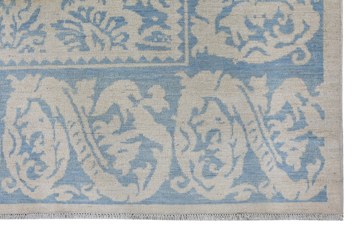blue Oversized rug 9' 11" x 13' 6"