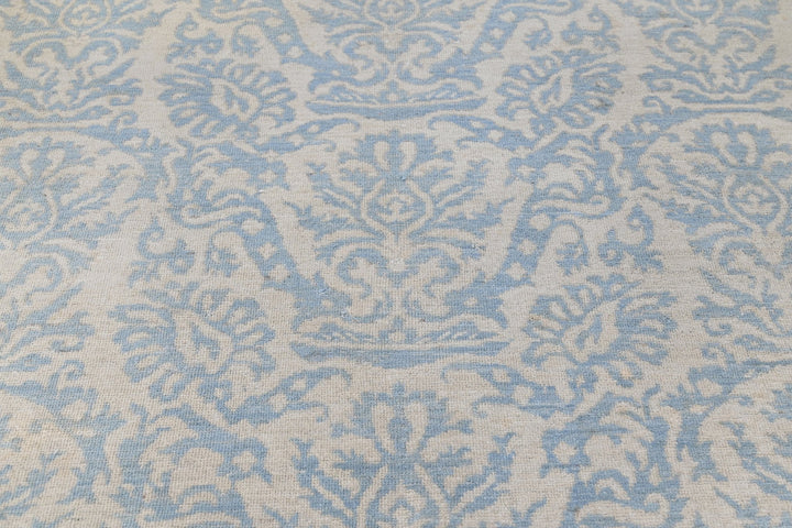 blue Oversized rug 9' 11" x 13' 6"