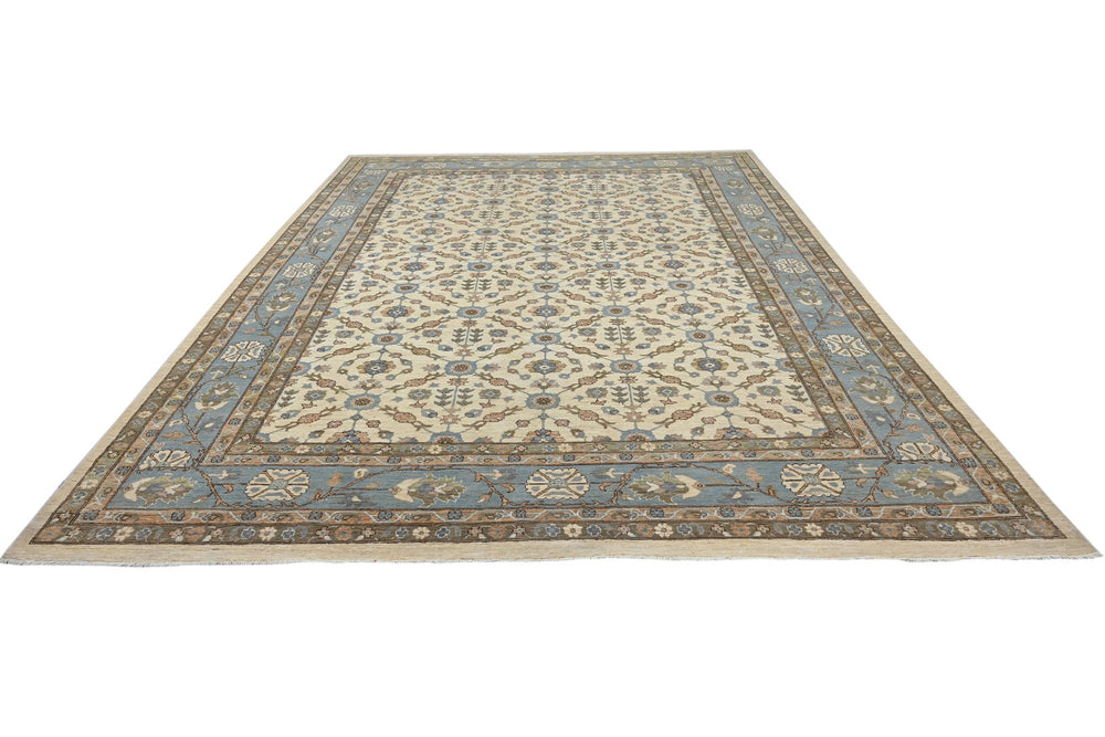 white Oversized rug 8' 10" x 12' 4"