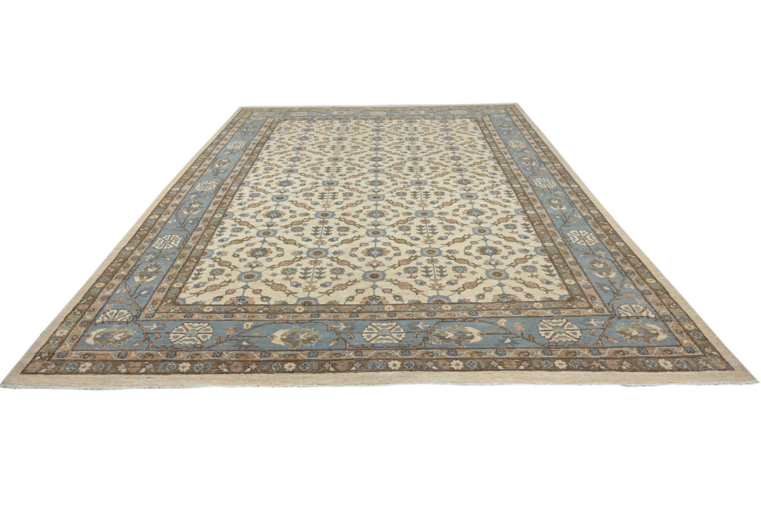 white Oversized rug 8' 10" x 12' 4"