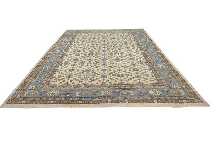 white Oversized rug 8' 10" x 12' 4"