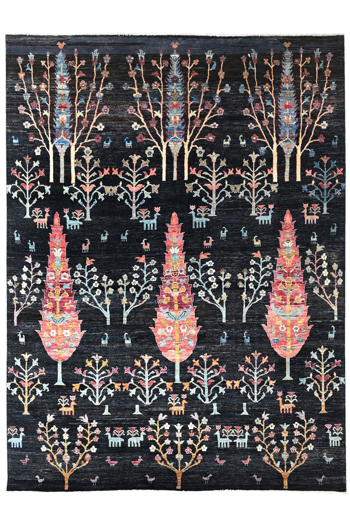 black Large rug 8' 3" x 11' 0"