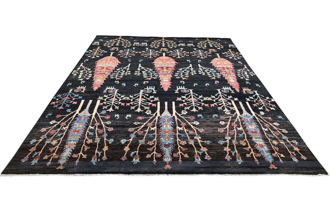 black Large rug 8' 3" x 11' 0"