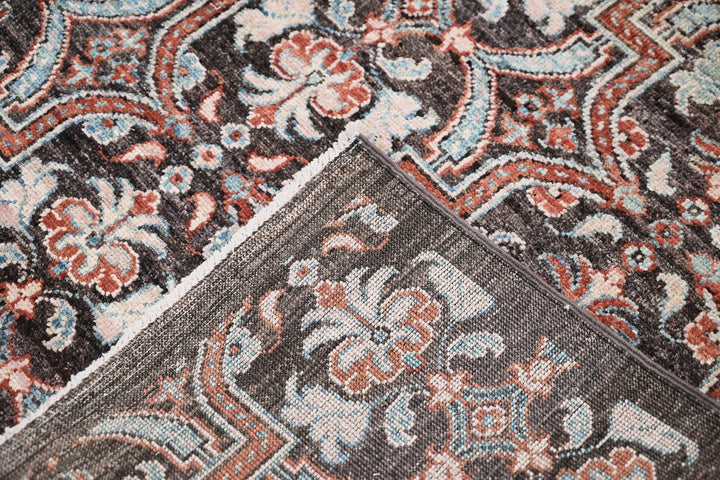 brown Large rug 8' 0" x 10' 4"