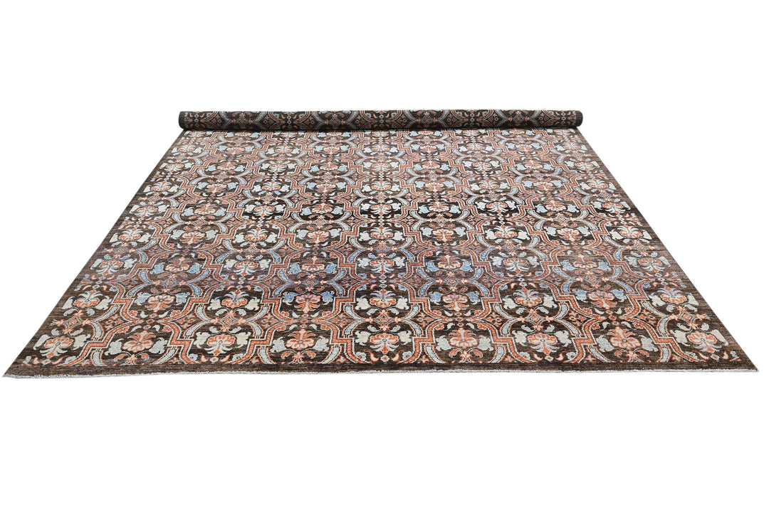 brown Large rug 8' 0" x 10' 4"