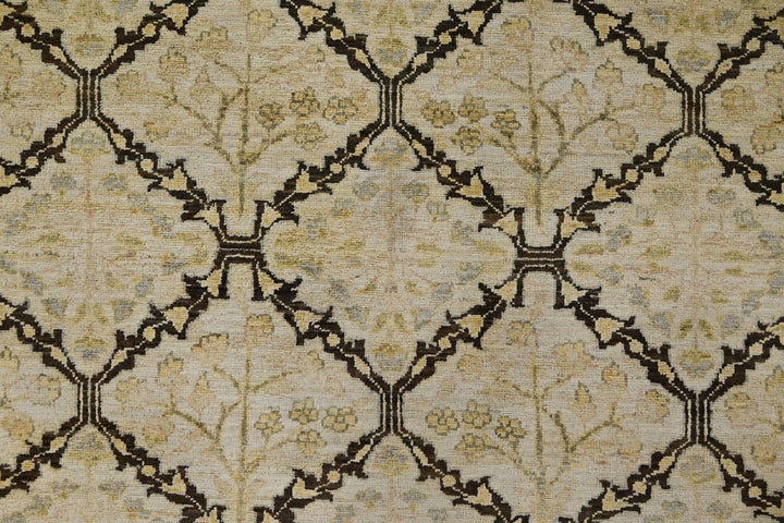 brown Large rug 8' 1" x 10' 4"