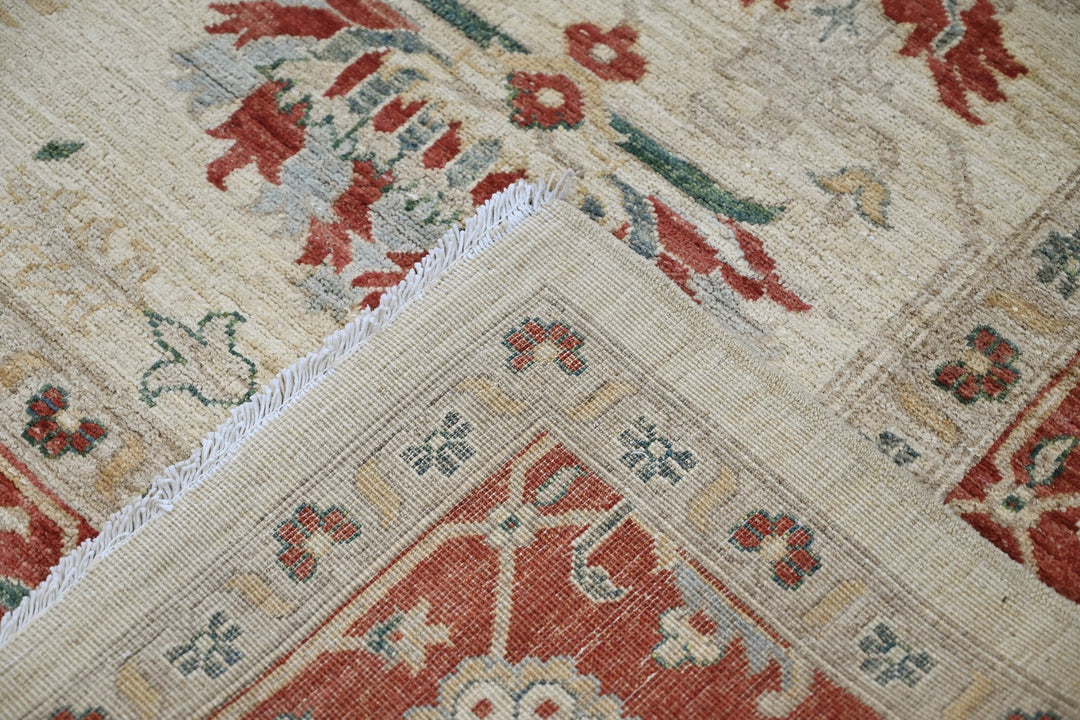 white Large rug 8' 1" x 9' 11"