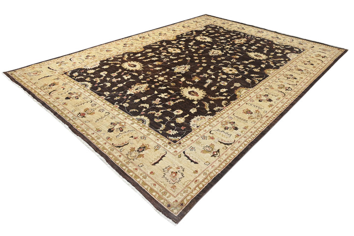 brown Large rug 8' 2" x 11' 3"