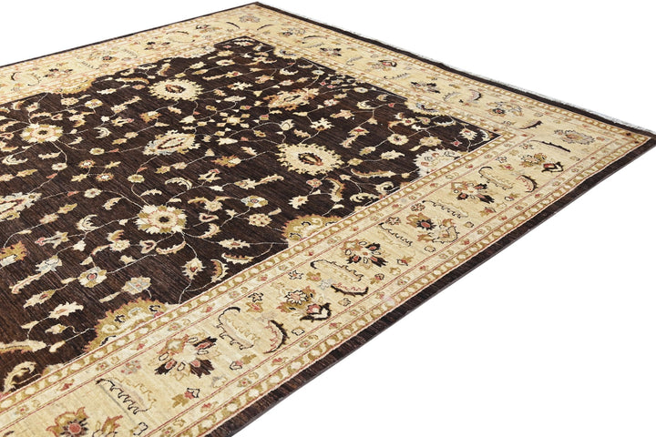 brown Large rug 8' 2" x 11' 3"