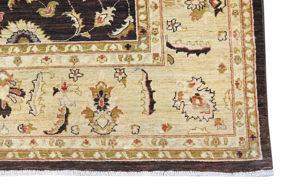 brown Large rug 8' 2" x 11' 3"