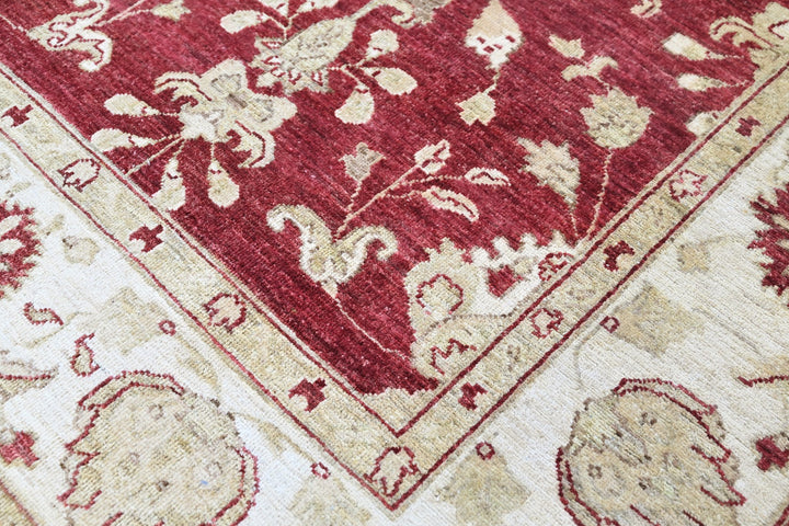 red Large rug 7' 10" x 9' 10"