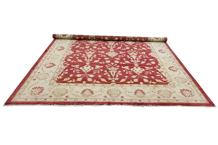 red Large rug 7' 10" x 9' 10"