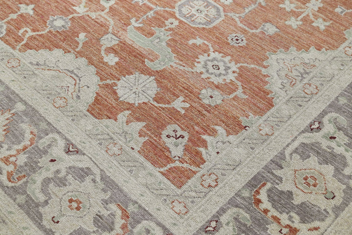 red Large rug 7' 10" x 9' 8"
