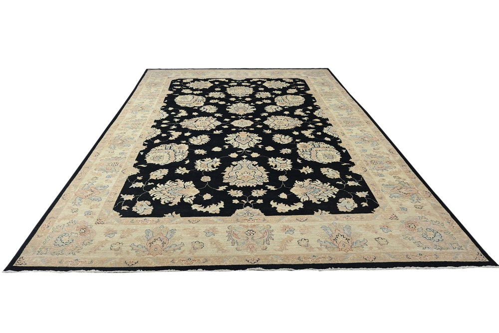 black Oversized rug 8' 0" x 12' 0"