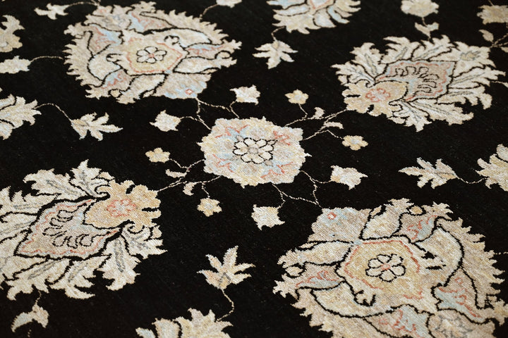 black Oversized rug 8' 0" x 12' 0"