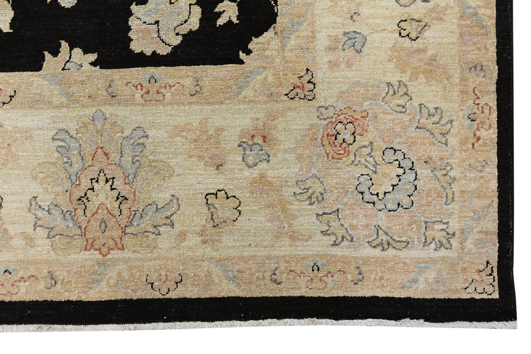black Oversized rug 8' 0" x 12' 0"