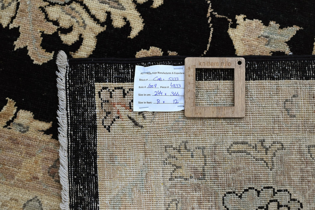 black Oversized rug 8' 0" x 12' 0"