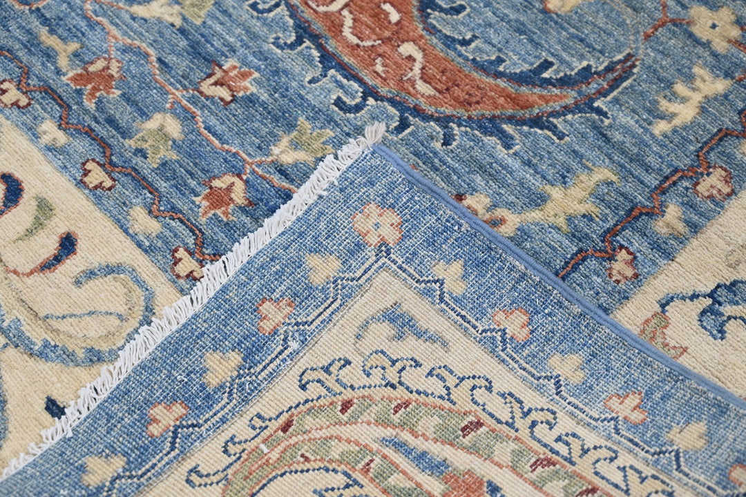 blue Large rug 8' 0" x 9' 10"