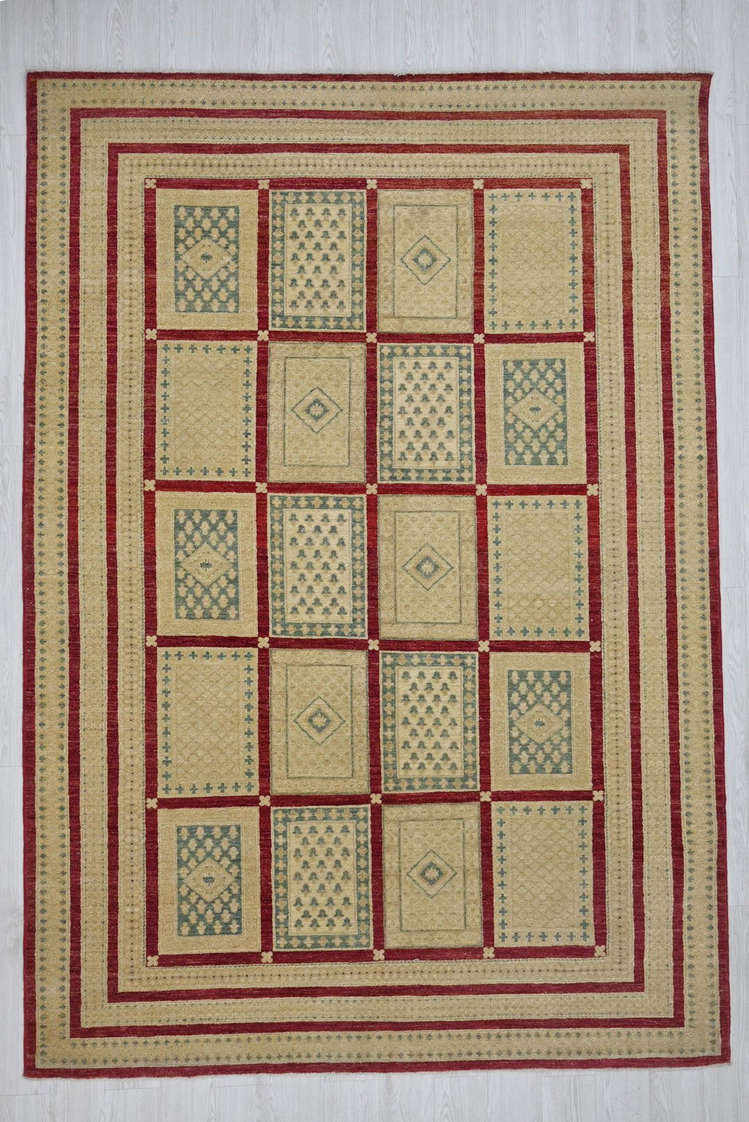 brown Medium rug 6' 6" x 9' 5"