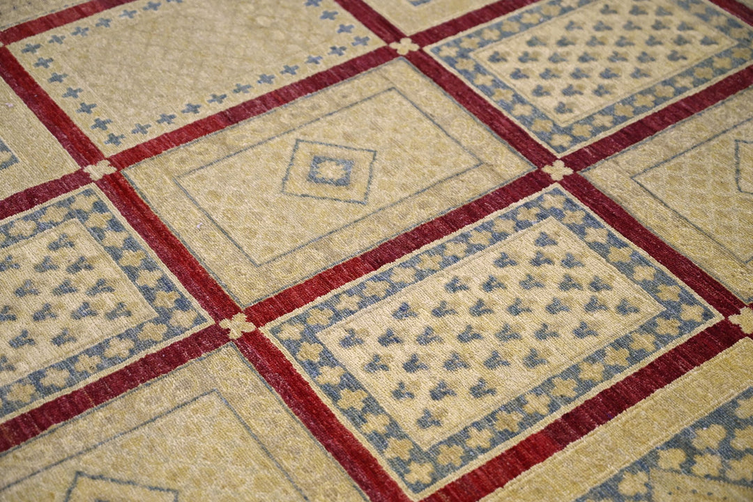 brown Medium rug 6' 6" x 9' 5"